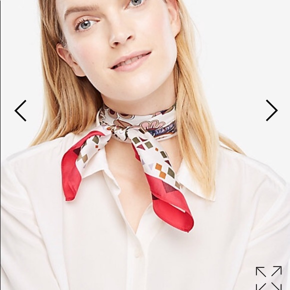 Ann Taylor 100% silk scarf 24x24 inch - Picture 2 of 10